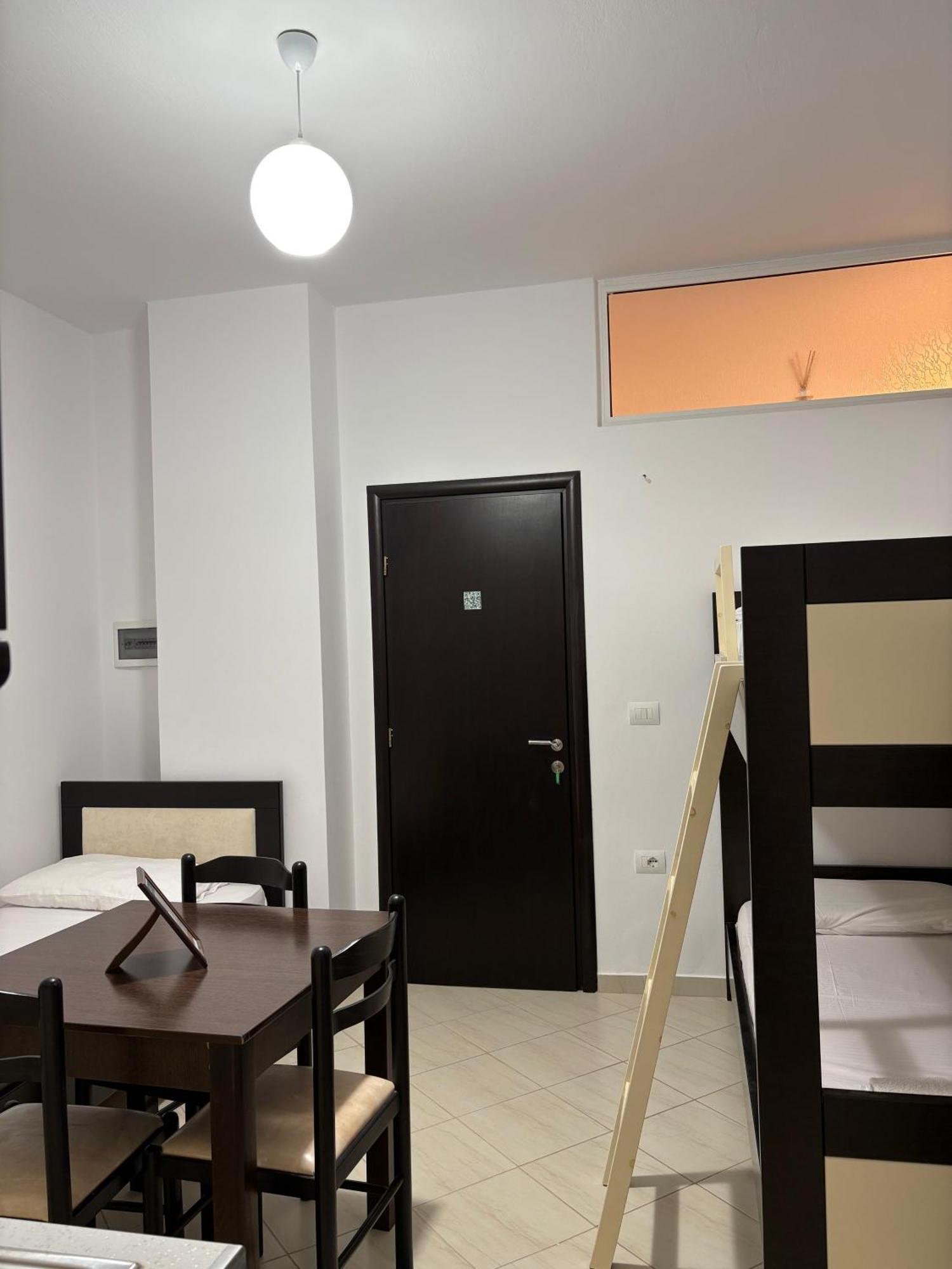 Xhonis Apartments Ksamil Kültér fotó
